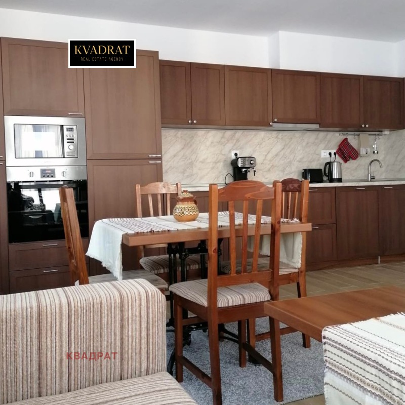 Продава 2-СТАЕН в област Благоевград, гр. Банско - 70 кв.м / 135 000 € » 264 037.05 лв., КВАДРАТ