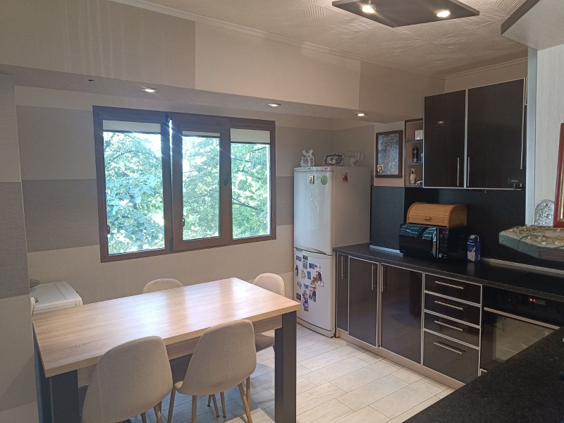 Продава 2-СТАЕН, град Русе, Здравец Изток • 95000 € • 89278579 — Holmes.bg