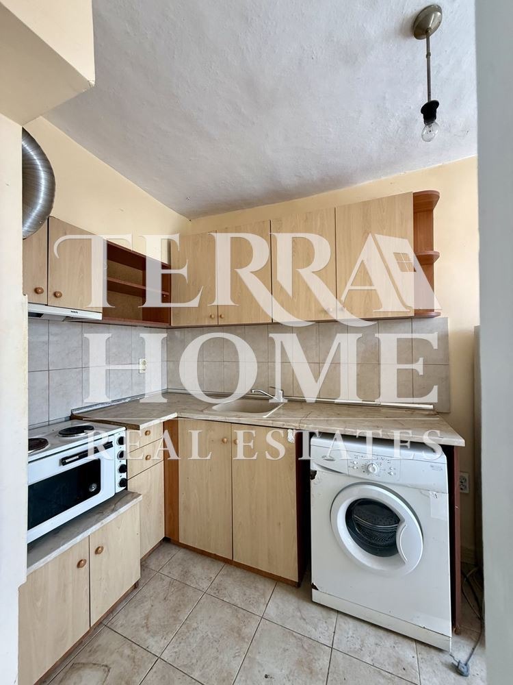 Продава КЪЩА, гр. Каварна, област Добрич, снимка 2 - Къщи - 54514623