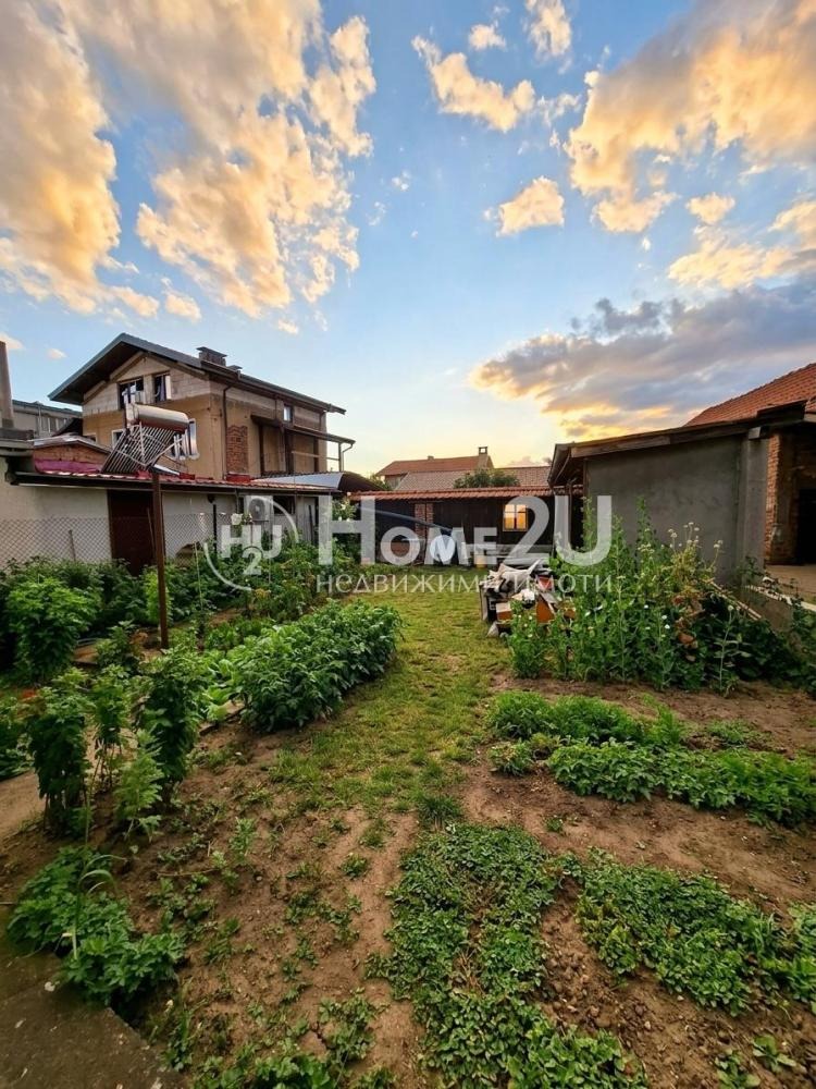 Продава КЪЩА, гр. Ихтиман, област София област, снимка 2 - Къщи - 55278724