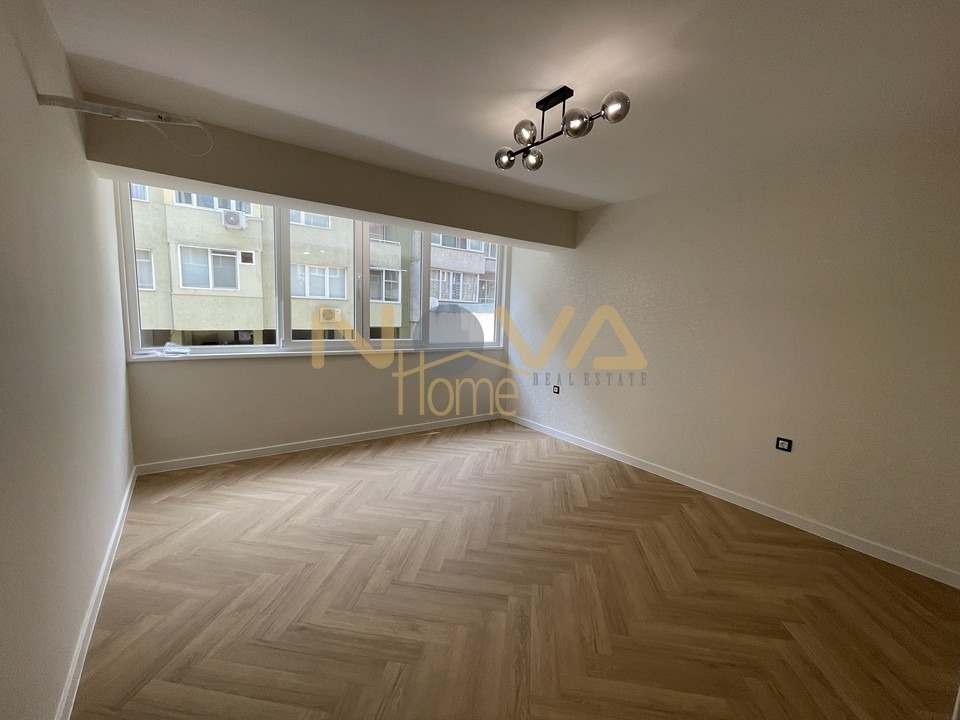 Продава 3-СТАЕН, гр. Варна, Лятно кино Тракия, снимка 3 - Апартаменти - 55950315