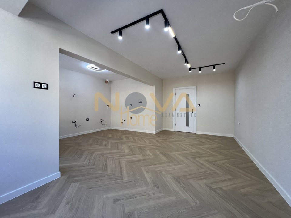Продава 3-СТАЕН, гр. Варна, Лятно кино Тракия, снимка 2 - Апартаменти - 55950315