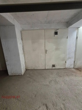 Продава  Гараж, Паркомясто, град Велико Търново
