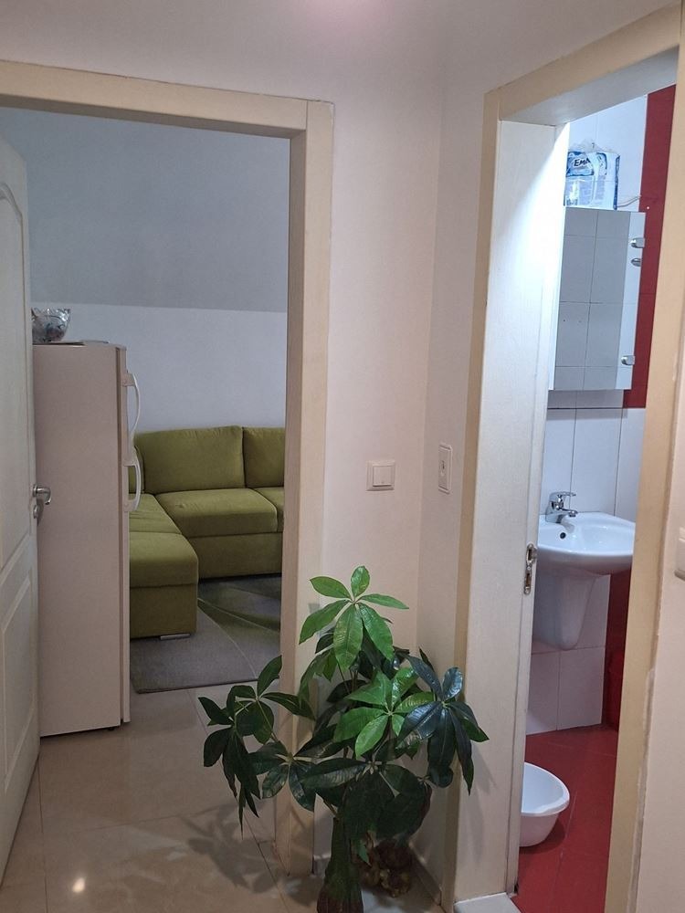 Продава 2-СТАЕН, гр. Варна, Възраждане 1