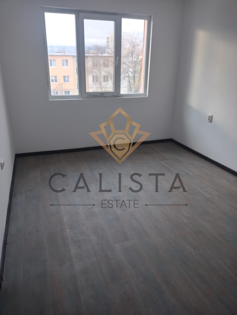 Продаја  2 спаваће собе Софија , Толстој , 61 м2 | 90977173 - слика [2]