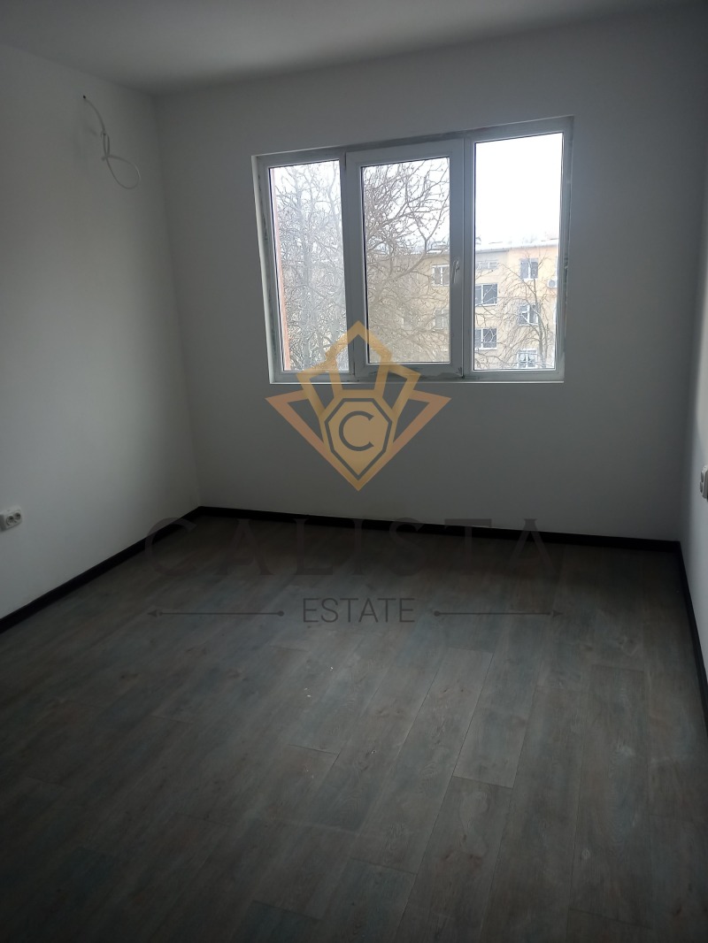 Продава  3-стаен, град София, Толстой •  110 000 EUR • ID 18331724 — holmes.bg - [1] 