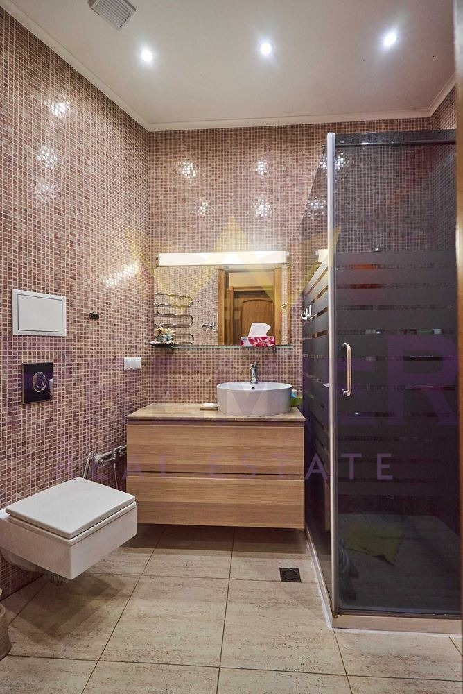 Продава  3-стаен град Варна , Бриз , 133 кв.м | 36860372 - изображение [8]