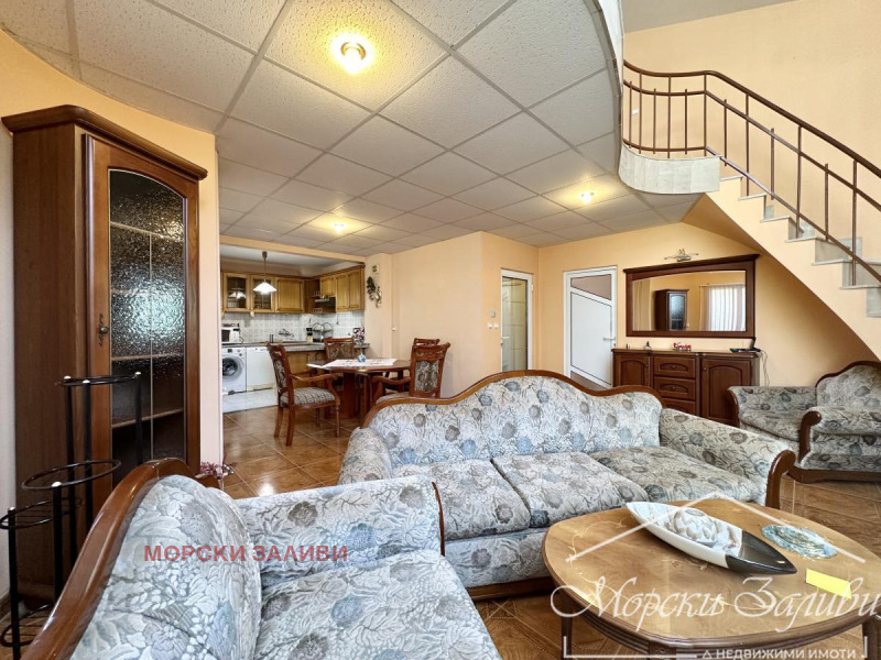 Продава  Мезонет град Бургас , Лазур , 195 кв.м | 76137275