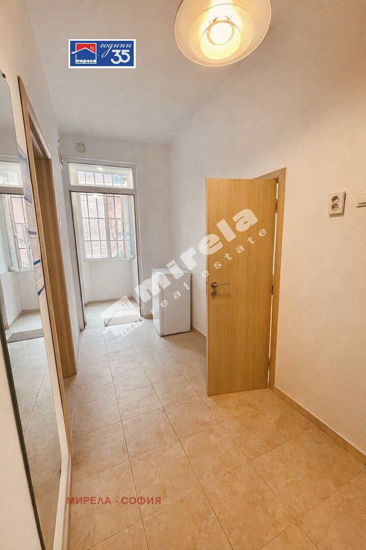 Продава ЕТАЖ ОТ КЪЩА, гр. София, Яворов, снимка 11 - Етаж от къща - 54106987