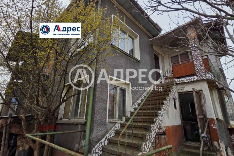 Продава КЪЩА, гр. Видин, Строител, снимка 2 - Къщи - 49629472