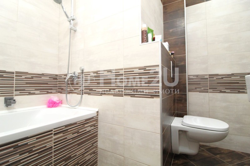 À venda  Casa Plovdiv , Komatevsko chose , 187 m² | 85761132 - imagem [12]