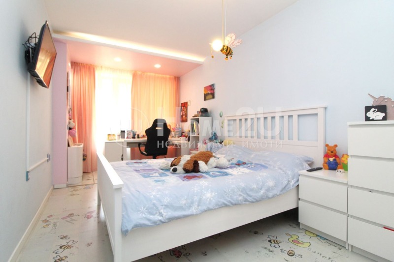 À venda  Casa Plovdiv , Komatevsko chose , 187 m² | 85761132 - imagem [9]