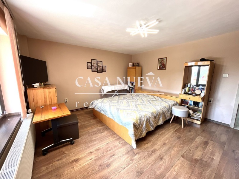 Eladó  Ház Pernik , Ralica , 230 négyzetméter | 98193276 - kép [6]
