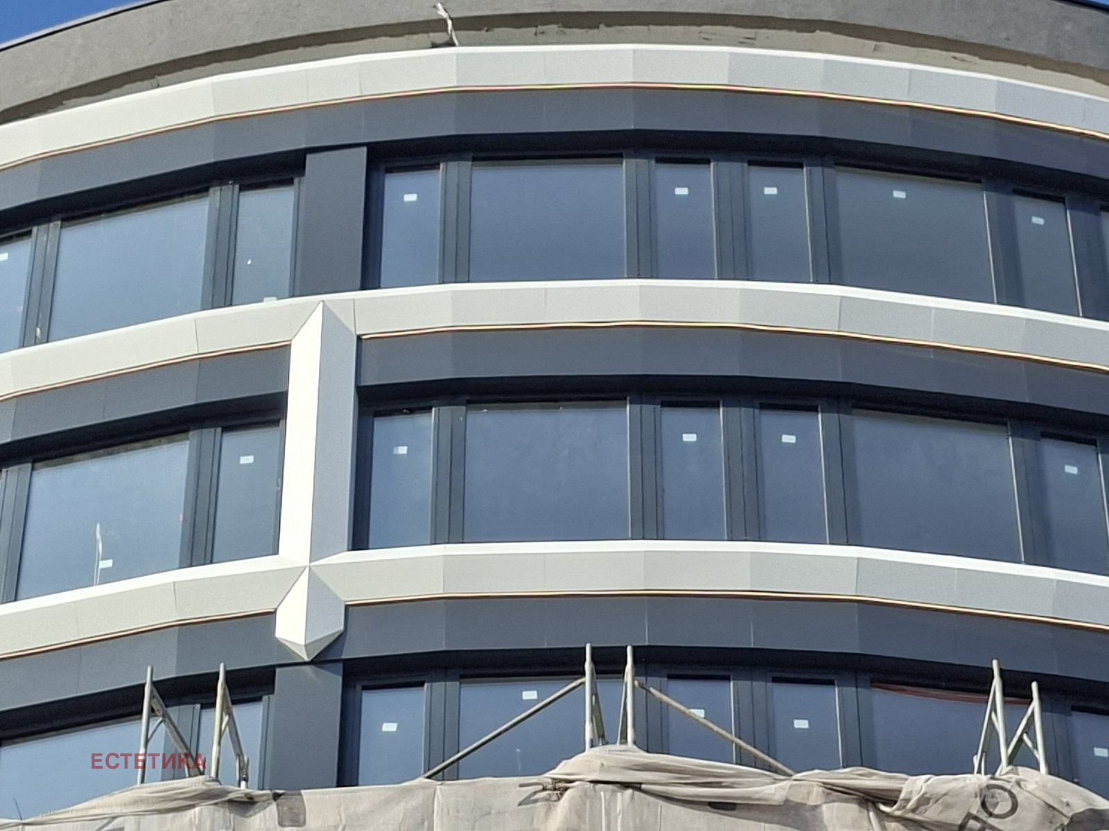 Продава 3-СТАЕН, гр. София, Оборище, снимка 2 - Апартаменти - 47405536