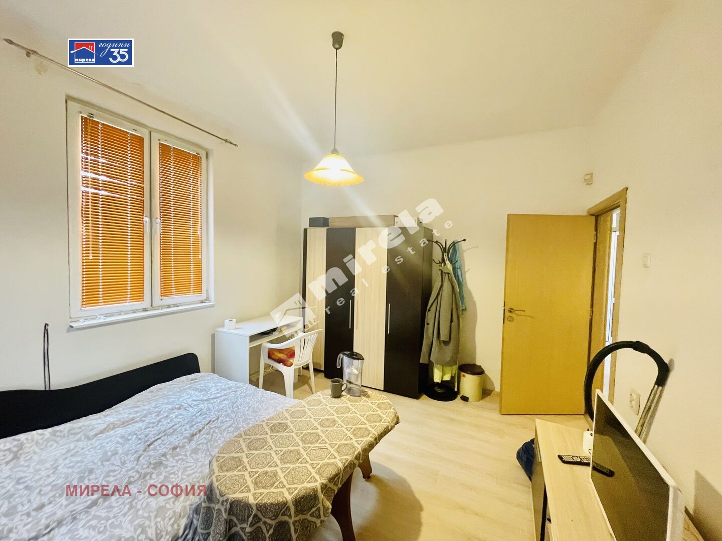 Продава ЕТАЖ ОТ КЪЩА, гр. София, Яворов, снимка 4 - Етаж от къща - 54106987