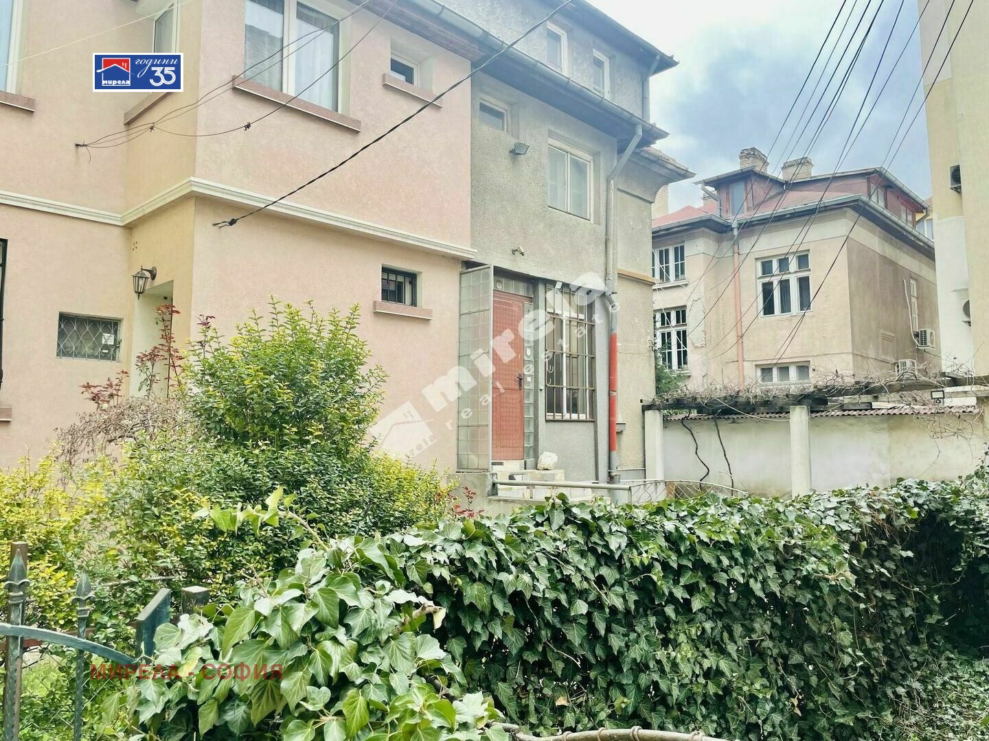 Продава ЕТАЖ ОТ КЪЩА, гр. София, Яворов