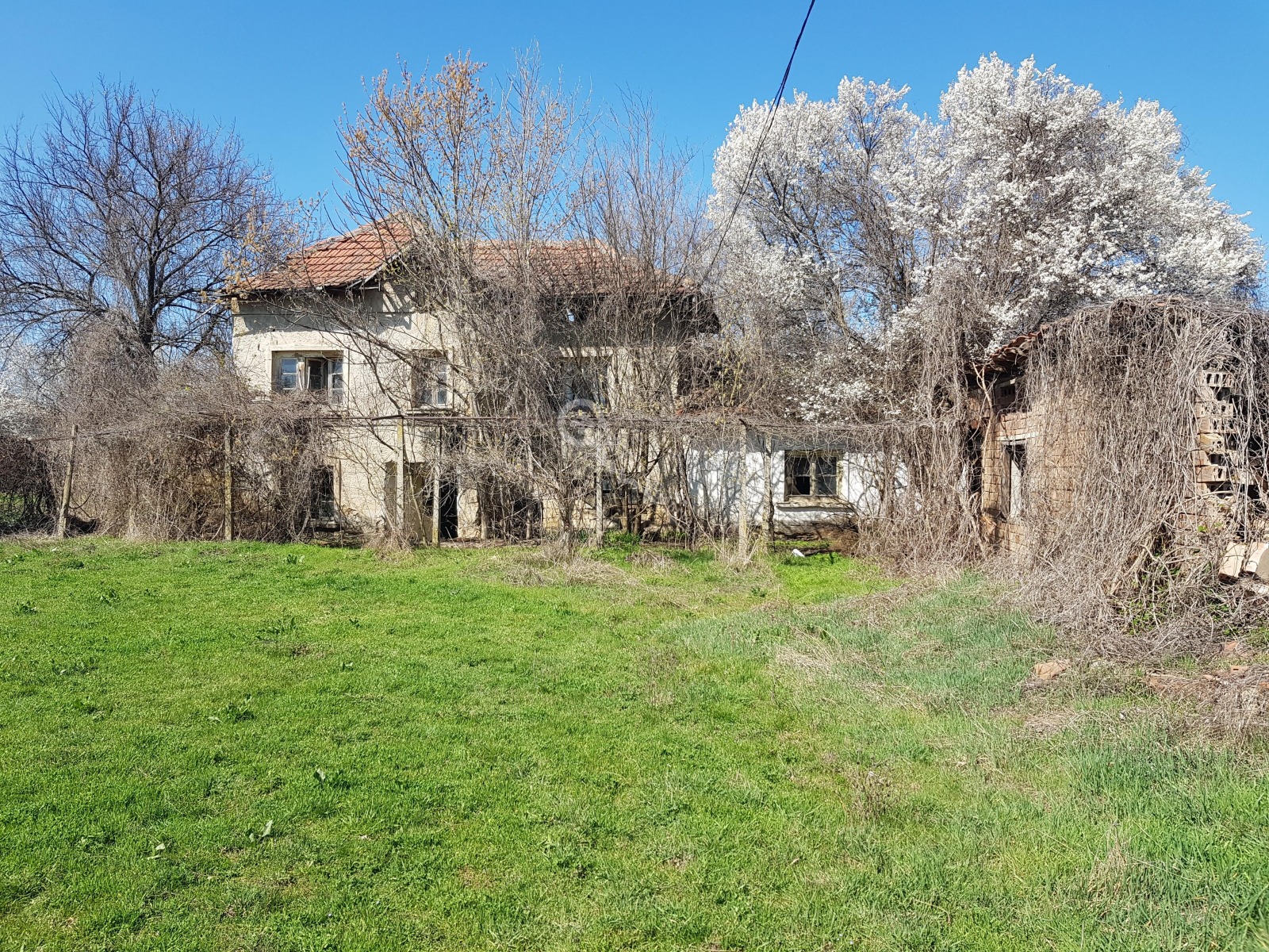 Продава КЪЩА, с. Бутово, област Велико Търново, снимка 2 - Къщи - 40068352
