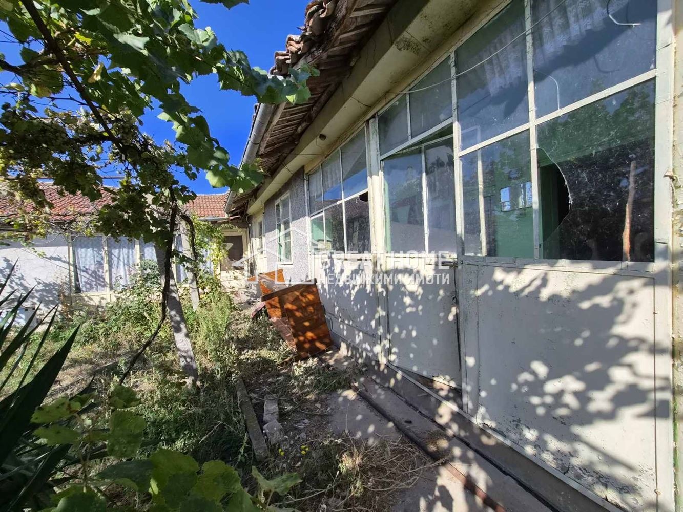 Продава КЪЩА, с. Певец, област Търговище, снимка 2 - Къщи - 56307937