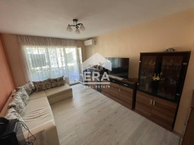 Продава 3-стаен град Варна Възраждане 4 - [1] 