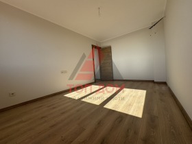 3 bedroom Vinitsa, Varna 9