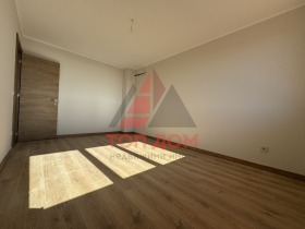 3 bedroom Vinitsa, Varna 5