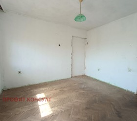 3+ ložnice Centar, Veliko Tarnovo 12