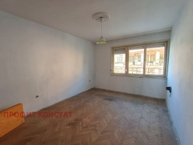 3+ ložnice Centar, Veliko Tarnovo 9