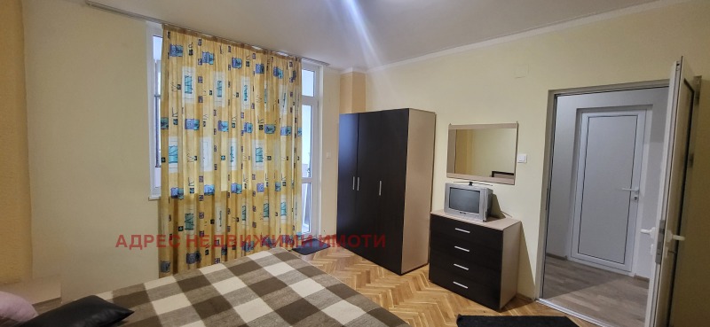 Продава 3-СТАЕН, гр. Стара Загора, Три чучура - юг, снимка 2 - Aпартаменти - 48664766