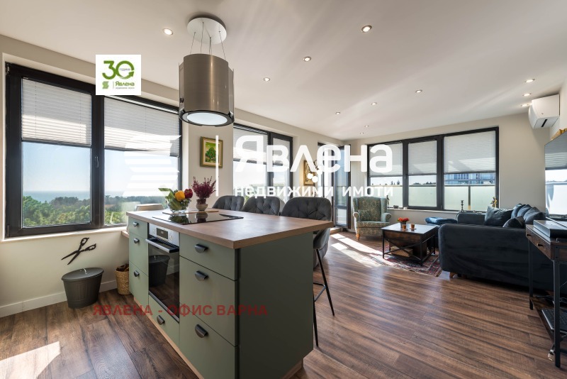 Продава  3-стаен град Варна , к.к. Св.Св. Константин и Елена , 101 кв.м | 93981425