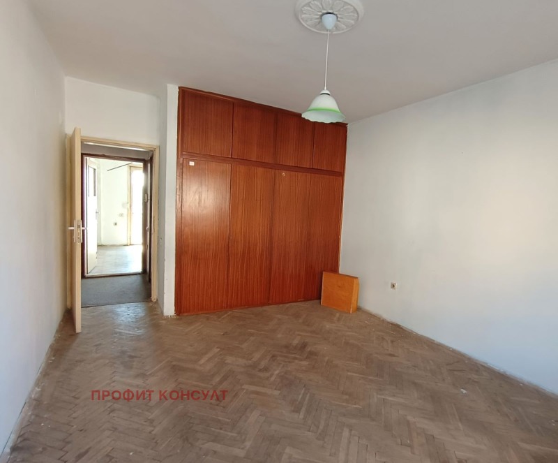 Na prodej  3+ ložnice Veliko Tarnovo , Centar , 100 m2 | 63737045 - obraz [8]