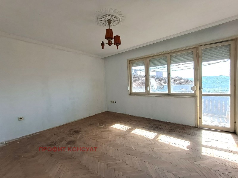Na prodej  3+ ložnice Veliko Tarnovo , Centar , 100 m2 | 63737045