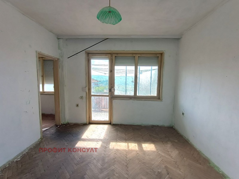 Na prodej  3+ ložnice Veliko Tarnovo , Centar , 100 m2 | 63737045 - obraz [10]