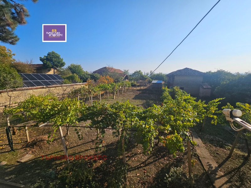 Продава КЪЩА, с. Никюп, област Велико Търново, снимка 2 - Къщи - 52236784