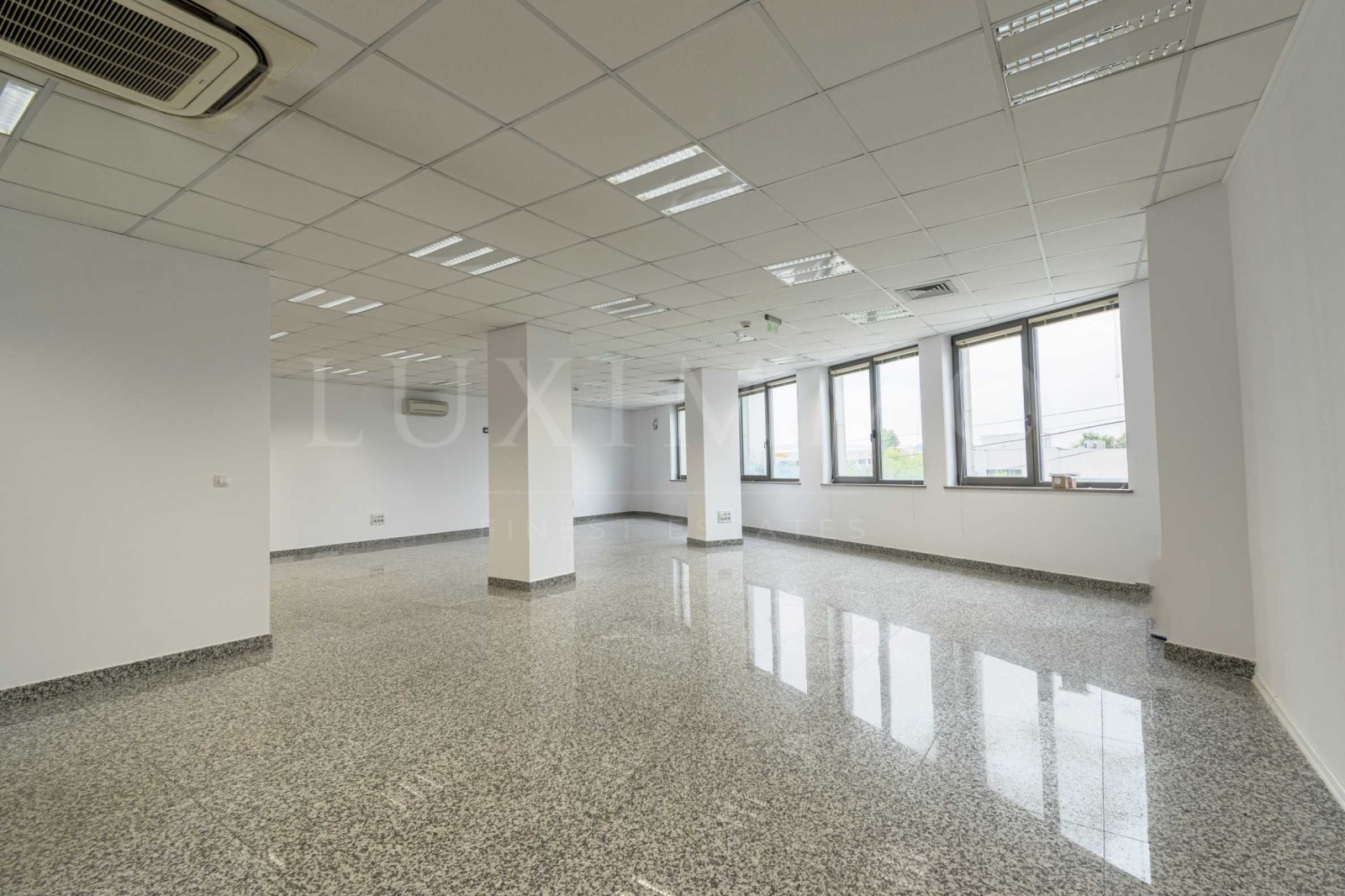 Продава ОФИС, гр. София, Летище София, снимка 5 - Офиси - 56711614