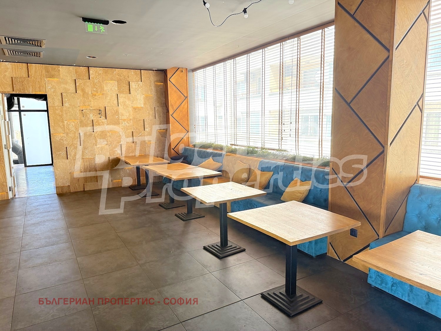 Продава ЗАВЕДЕНИЕ, гр. София, Център, снимка 5 - Заведения - 53709316