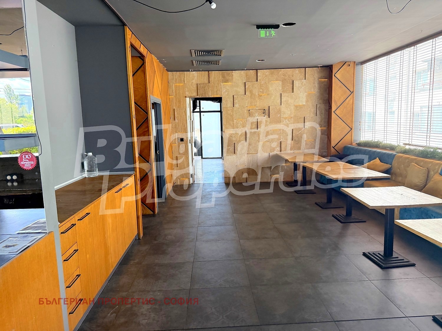 Продава ЗАВЕДЕНИЕ, гр. София, Център, снимка 7 - Заведения - 53709316