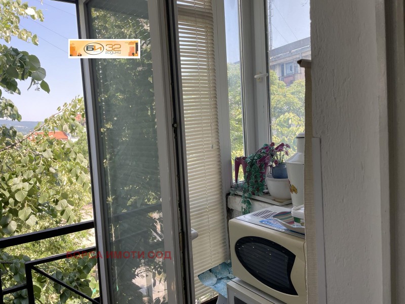 Te koop  Studio Vratsa , Tsentar , 50 m² | 69379742 - afbeelding [3]