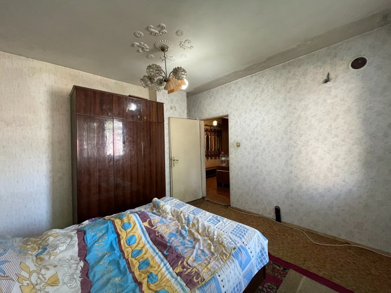 Eladó  2 hálószobás Kjustendil , Zapad , 90 négyzetméter | 22395792 - kép [8]