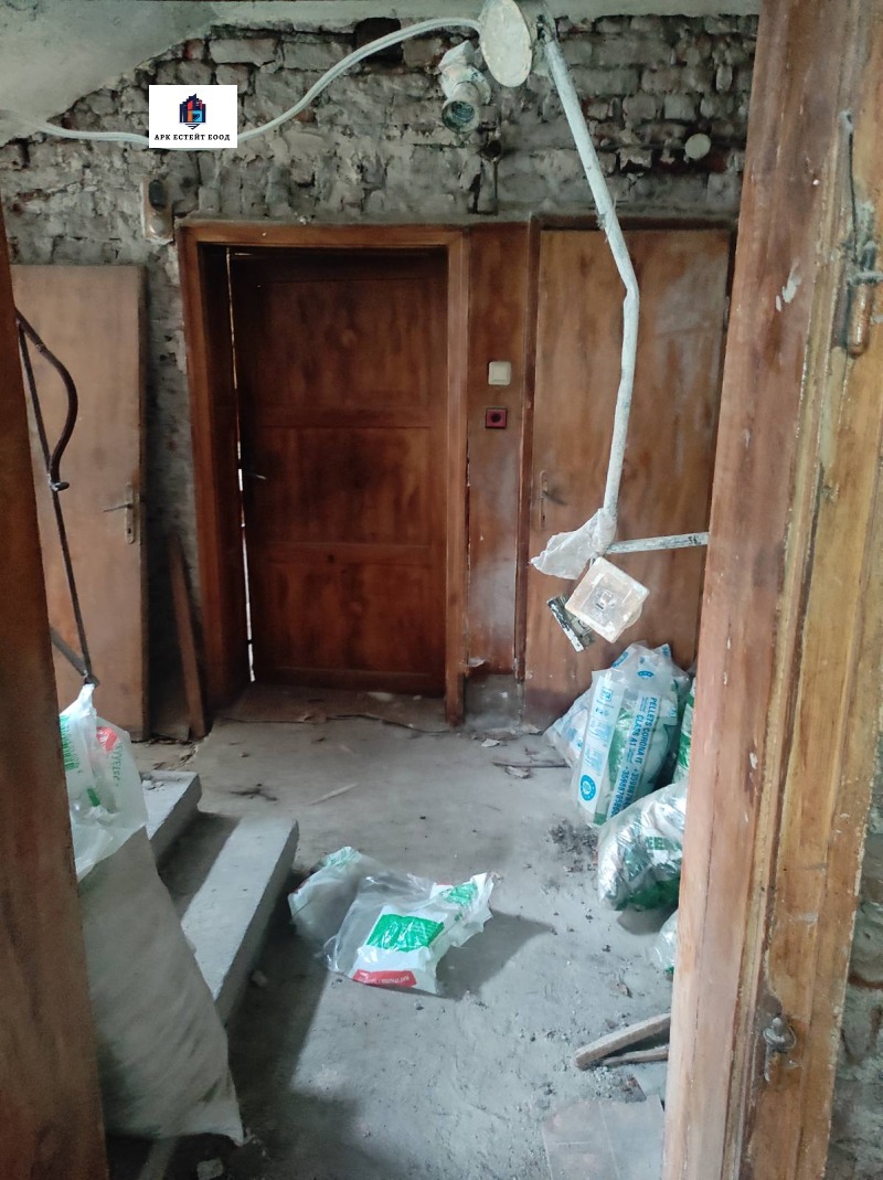 Продава  Мезонет град Перник , Могиличе , 106 кв.м | 48599712 - изображение [8]