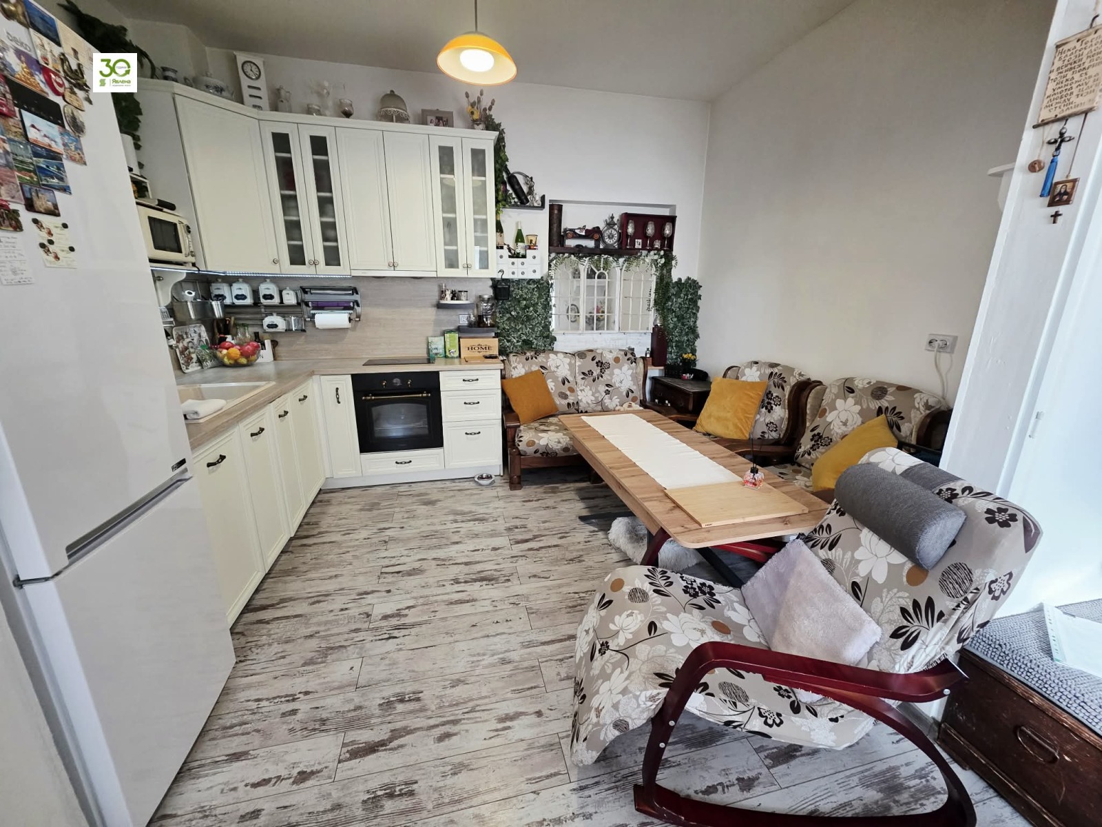 Продава КЪЩА, гр. Варна, Център, снимка 10 - Къщи - 53972683