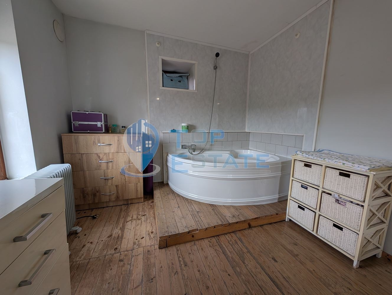 Продава КЪЩА, с. Раданово, област Велико Търново, снимка 6 - Къщи - 54023987