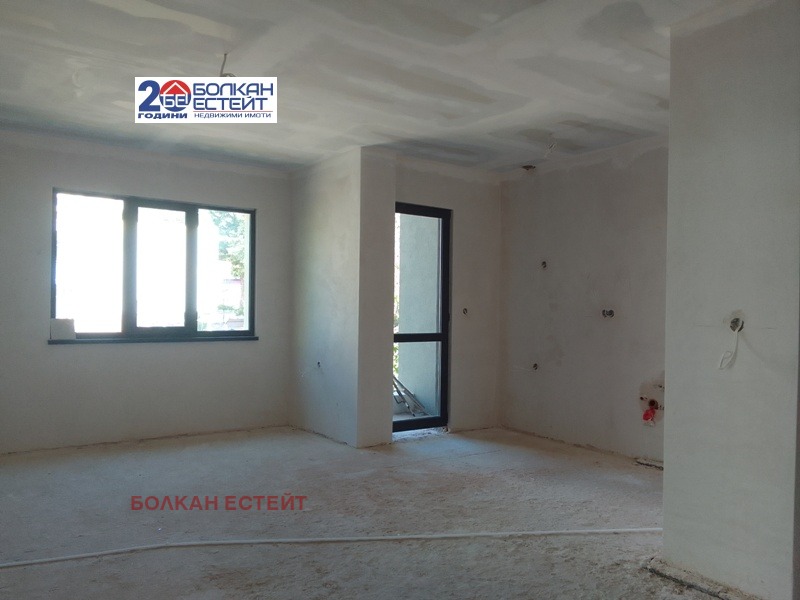 En venta  2 dormitorios Veliko Tarnovo , Kolyu Ficheto , 95 metros cuadrados | 70237550 - imagen [2]