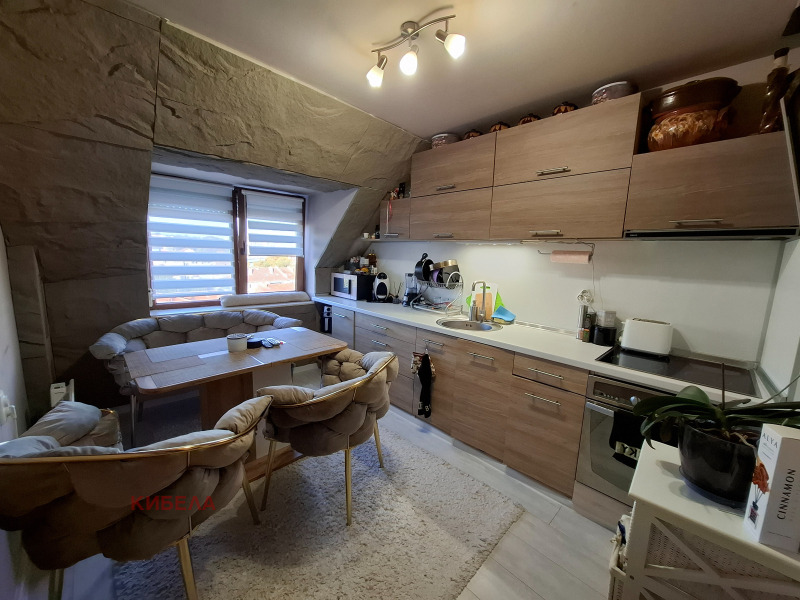 Продава 3-СТАЕН, гр. Плевен, Идеален център, снимка 6 - Апартаменти - 52986348