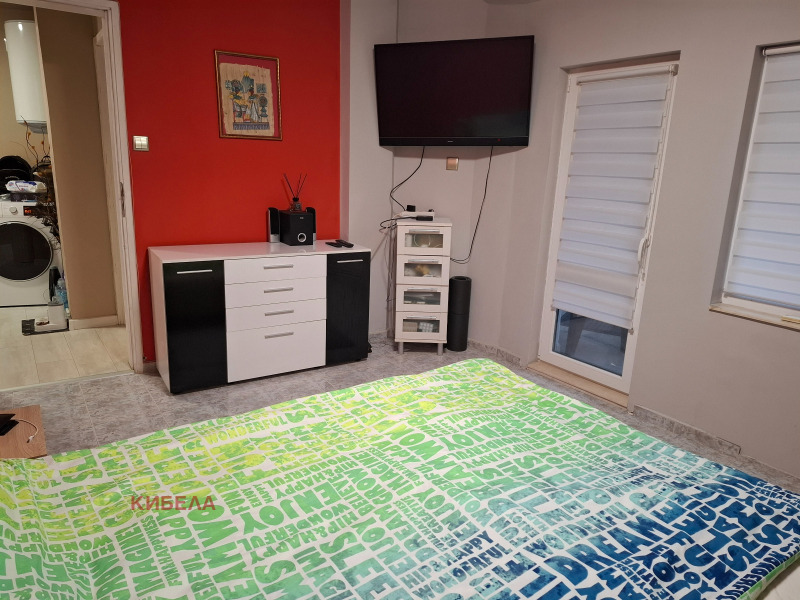 Продава 3-СТАЕН, гр. Плевен, Идеален център, снимка 5 - Апартаменти - 52986348