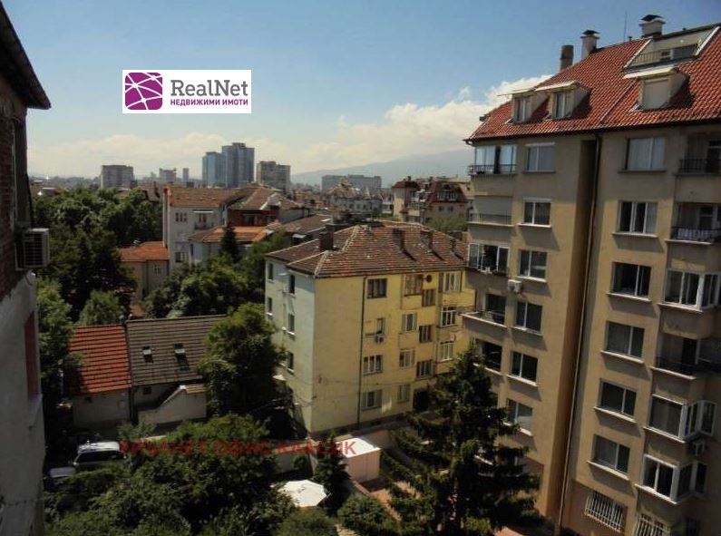 De vânzare  1 dormitor Sofia , Țentâr , 66 mp | 47791930 - imagine [11]