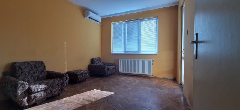 De vânzare  2 dormitoare Plovdiv , Țentâr , 111 mp | 84634308 - imagine [5]