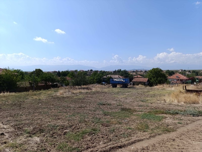 Продава ПАРЦЕЛ в област Пазарджик, с. Априлци - 1260 кв.м / 5 900 € » 11 539.40 лв., БИЛД ПРОПЪРТИ