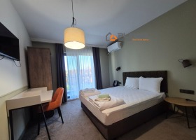 Hotel m-t Ewksinograd, Warna 7