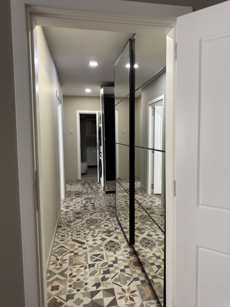 Na prodej  1 ložnice Sofia , Zona B-18 , 76 m2 | 81457887 - obraz [10]