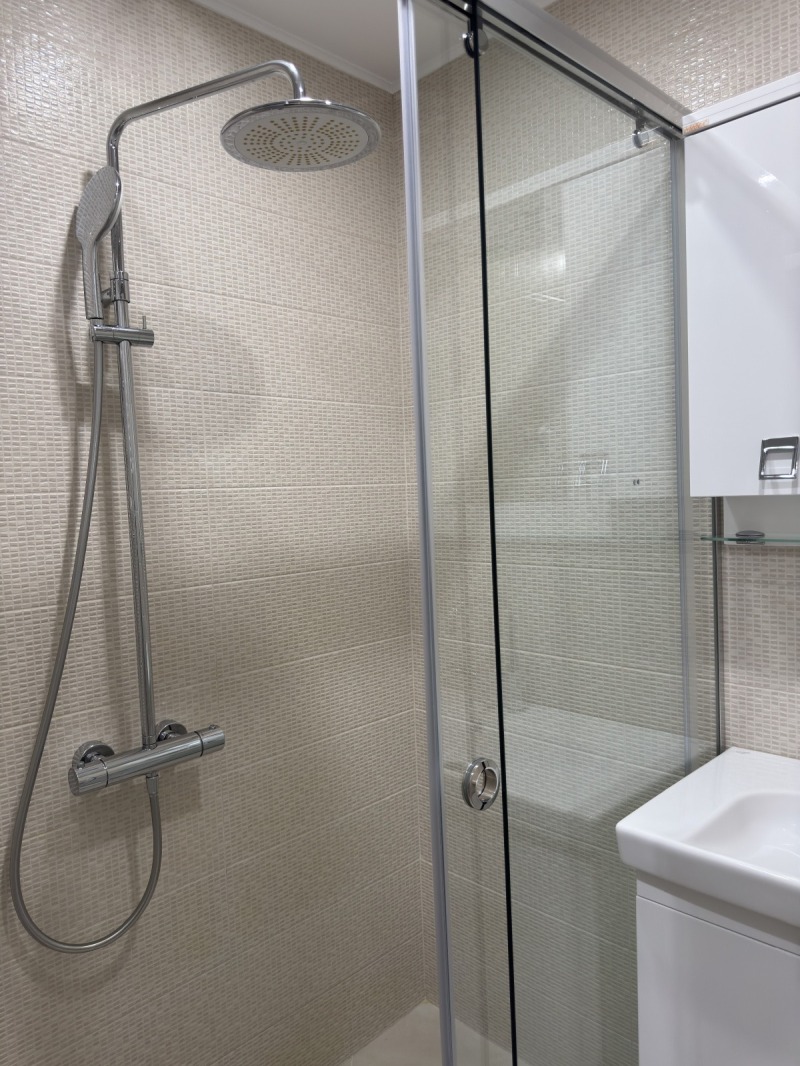 Na prodej  1 ložnice Sofia , Zona B-18 , 76 m2 | 81457887 - obraz [12]